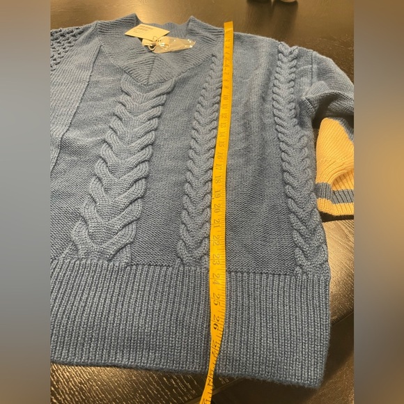 NWT J. ING color block cable knit chunky v neck oversized sweater S/M - Picture 5 of 6